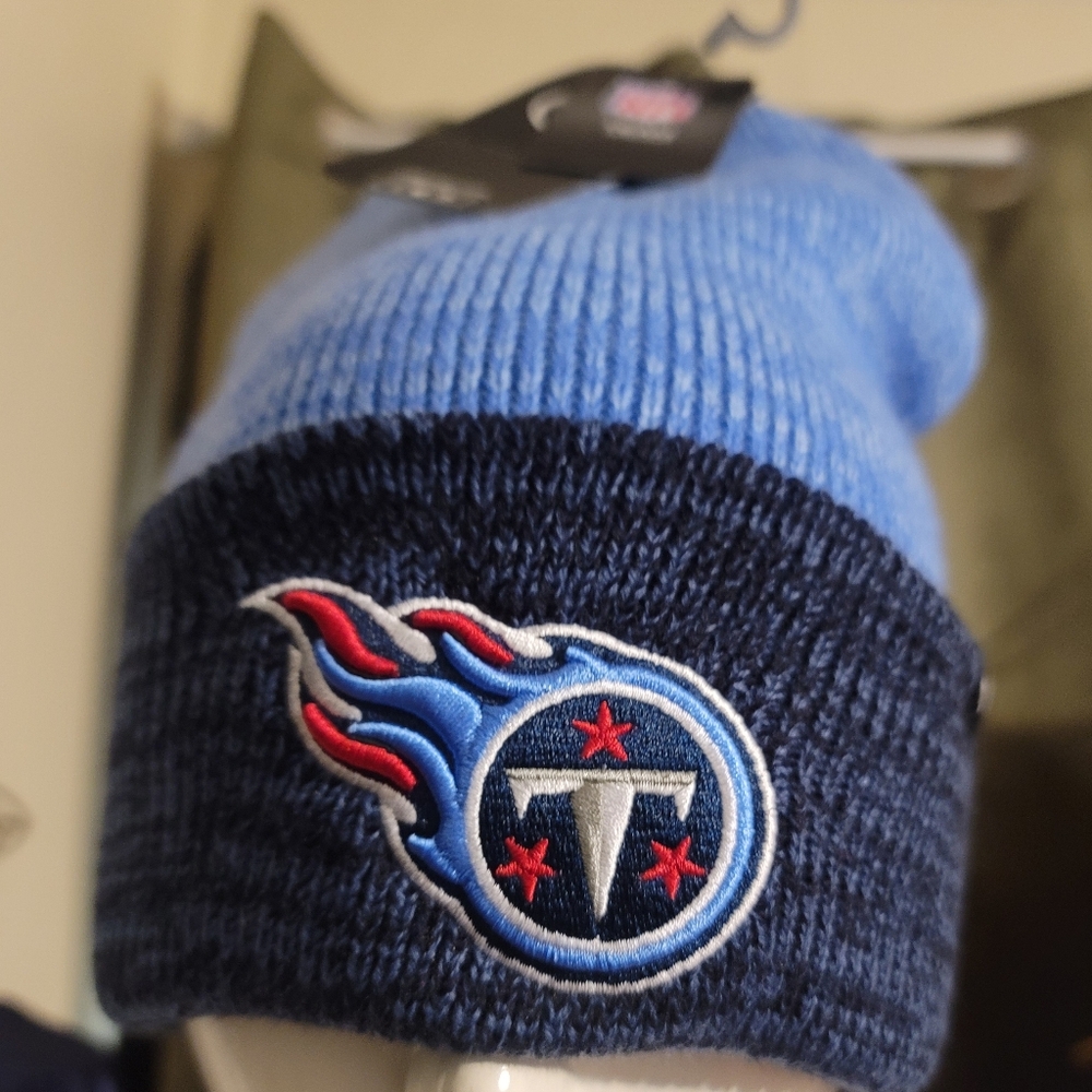 🔥SALE Tennessee Titans Blue and Navy Knit Beanie